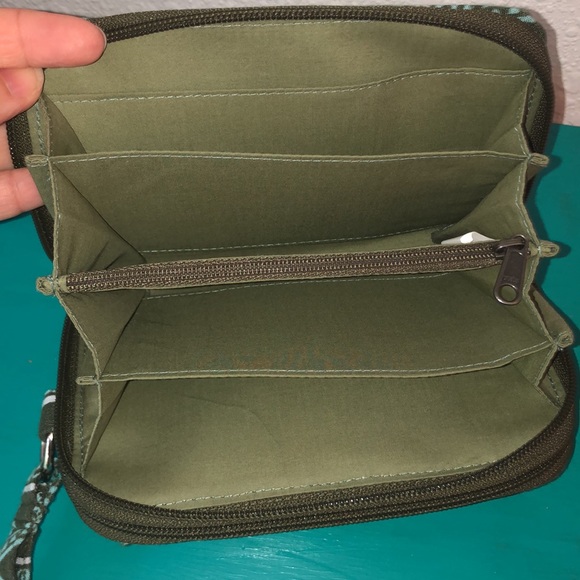 Sak Saum Wallet Wristlet Olive and Turquoise - Picture 3 of 7